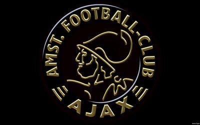 101博体育焦点-劳塔罗爆射轰入世界波